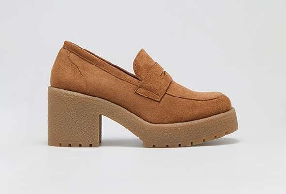 Professional Shoes Product Editing Before